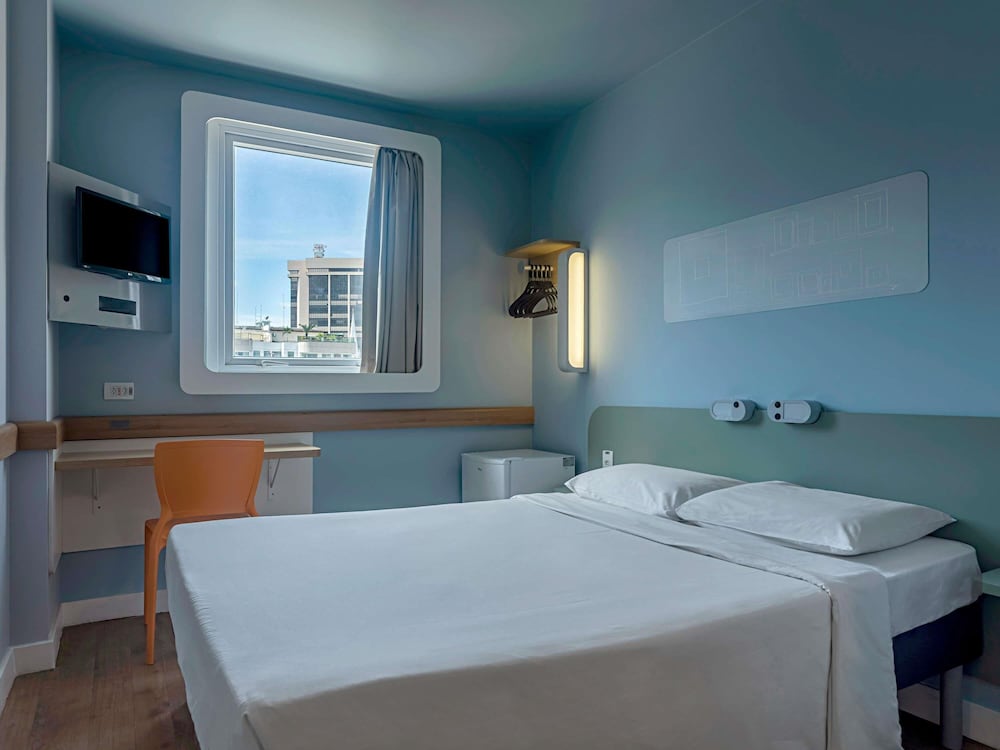 Apartamento Superior con cama doble y minibar del hotel Ibis Budget Rj Praia De Botafogo