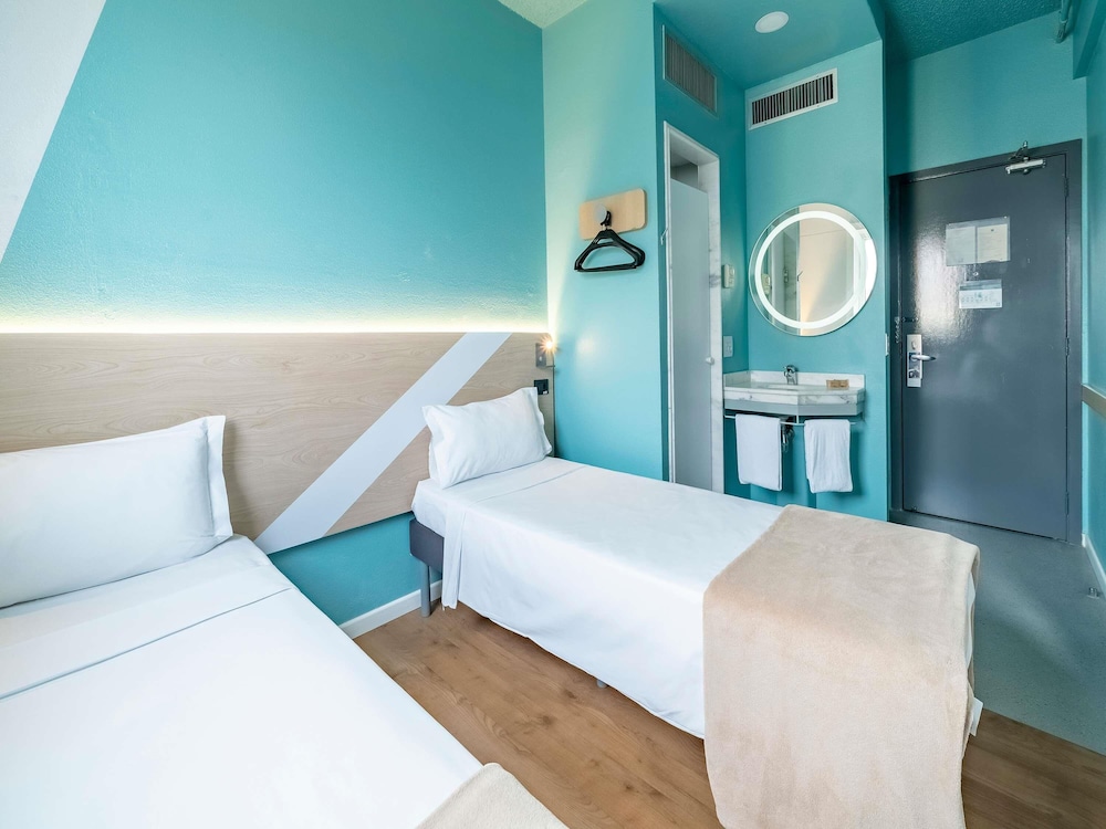 Habitación Superior doble con 2 camas individuales del hotel Ibis Budget Sao Paulo Jardins. Foto 5