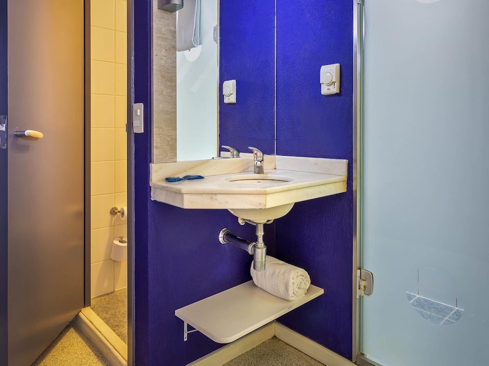 Habitación Estándar con 1 cama doble del hotel Ibis Budget Sp Centro São João. Foto 4