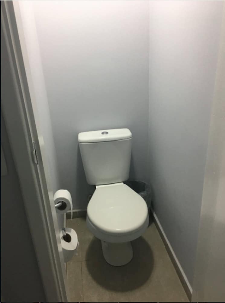 Apartamento estándar con una cama doble del hotel Ibis Budget Araraquara. Foto 3