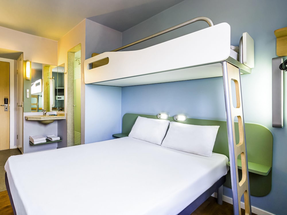 Apartamento estándar con 1 cama doble y 1 cama plegable del hotel Ibis Budget Araraquara