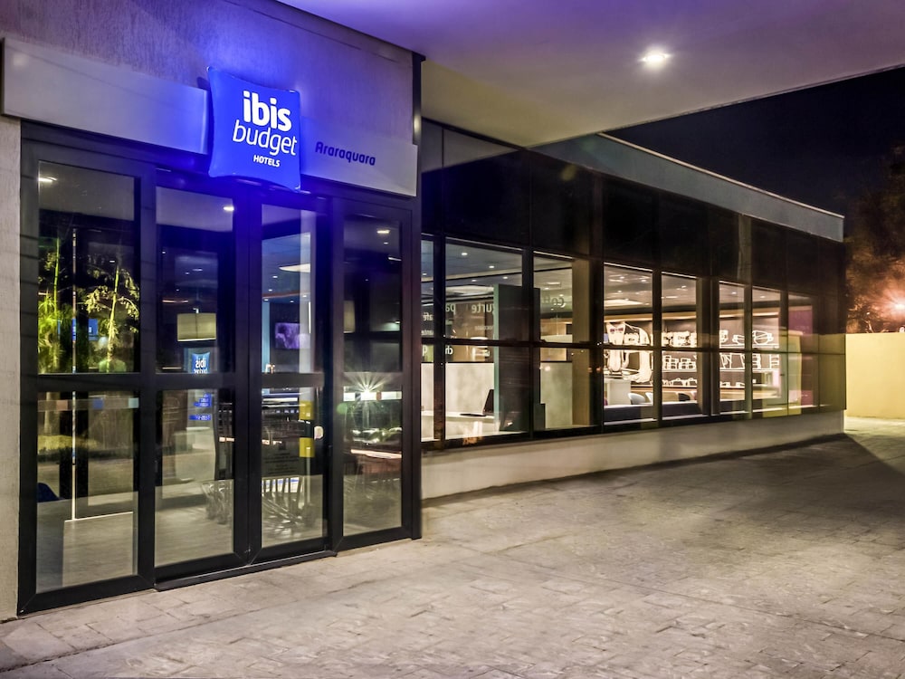 Habitación Estándar con 3 camas individuales del hotel Ibis Budget Araraquara. Foto 3