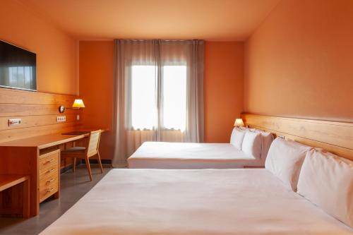Habitación Familiar del hotel Montanyà and Lodge. Foto 2