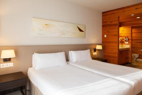 Habitación Doble Superior del hotel Montanyà and Lodge. Foto 7