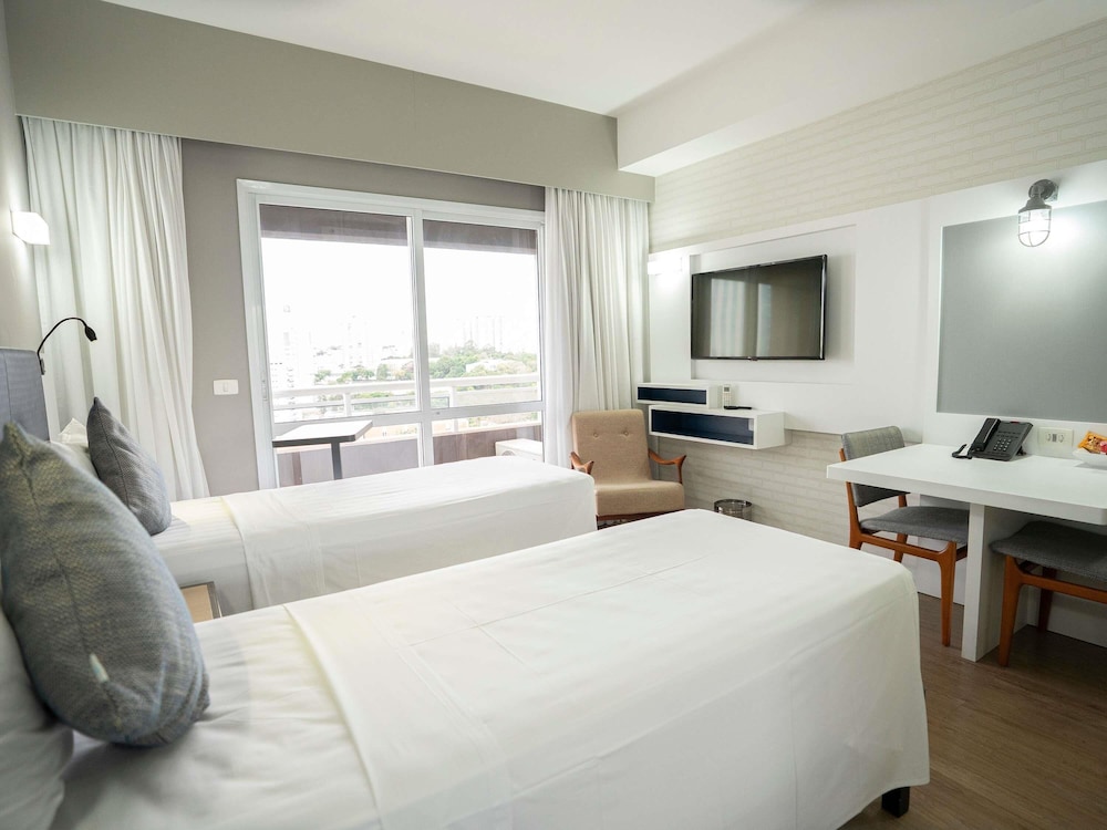 Apartamento Superior con 2 camas individuales y cocina equipada del hotel Mercure São Bernardo Do Campo. Foto 2