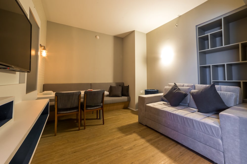 Apartamento Deluxe con cama King Size y cocina equipada del hotel Mercure São Bernardo Do Campo. Foto 1