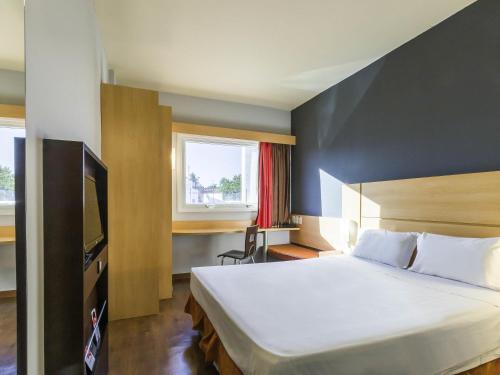 Habitación Doble Estándar del hotel Ibis Barretos. Foto 3