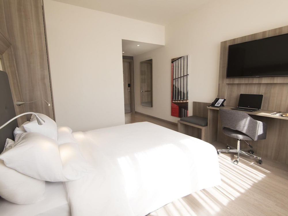 HABITACIÓN STANDARD ADAPTADA CON 1 CAMA DOBLE del hotel Novotel São Paulo Berrini