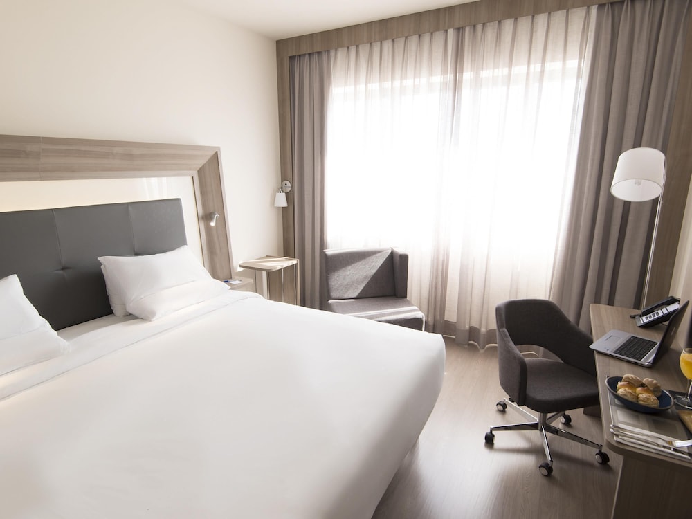 Habitación Deluxe con 1 cama doble del hotel Novotel São Paulo Berrini. Foto 11