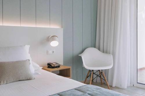 Suite My Favorite Club con vistas al mar del hotel Alua Village Fuerteventura – All Inclusive. Foto 2