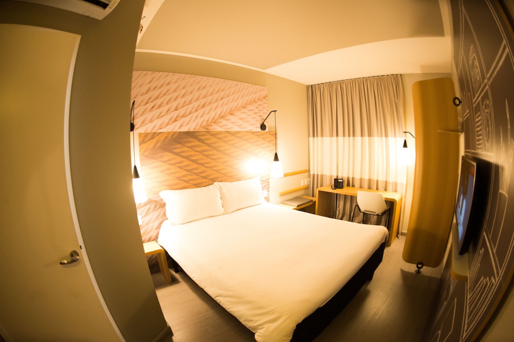 Apartamento estándar con 1 cama doble del hotel Ibis Jacarei. Foto 2