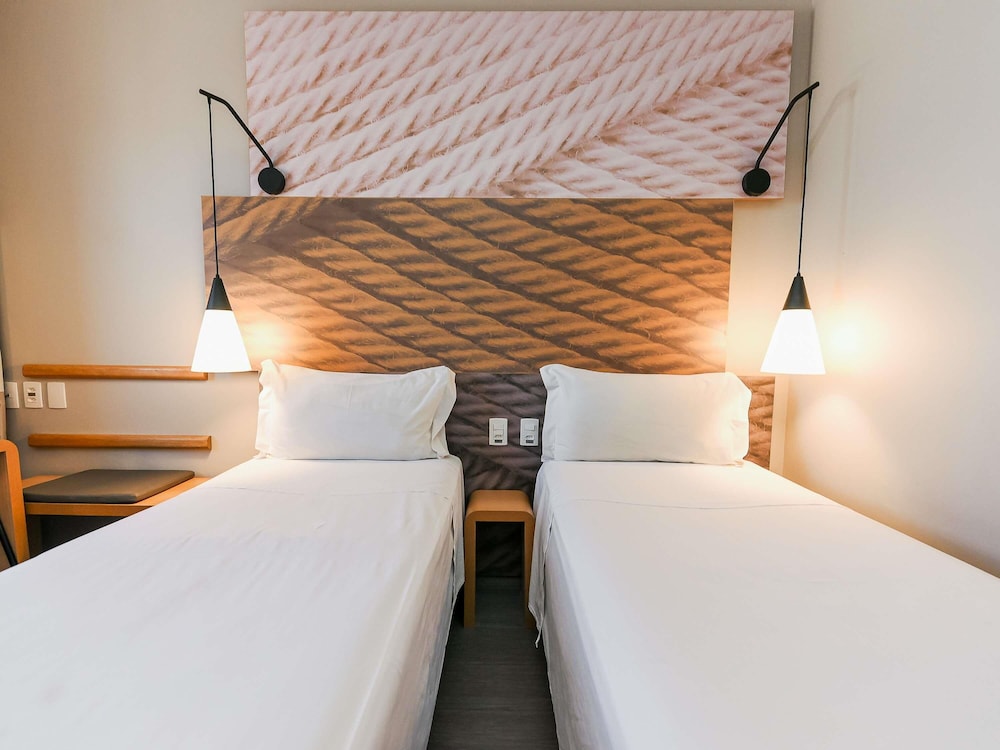Apartamento estándar con camas individuales del hotel Ibis Jacarei. Foto 10