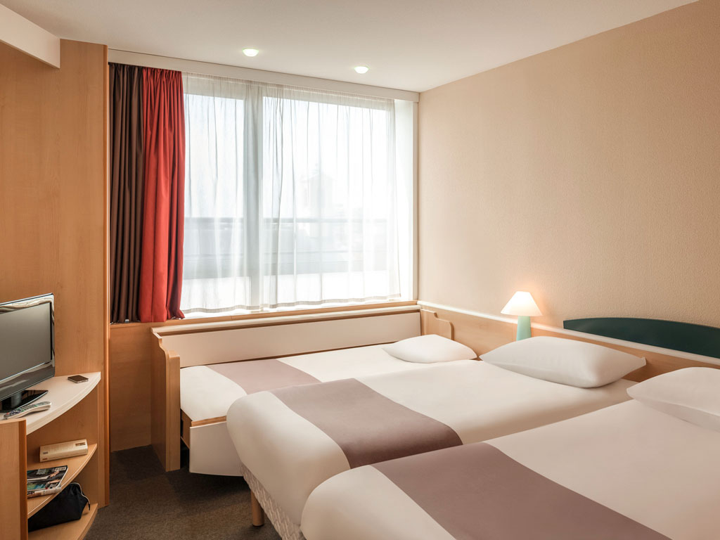 Habitación triple del hotel Ibis Den Haag City Centre