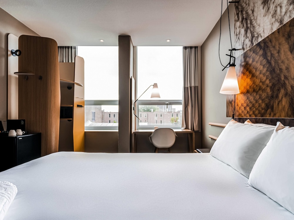 Habitación Premium doble, 1 cama doble del hotel Ibis Den Haag City Centre. Foto 6