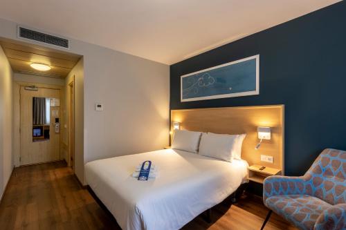 Habitación Doble del hotel Travelodge Madrid Torrelaguna. Foto 10