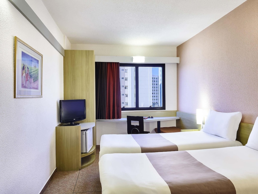Apartamento estándar, 3 camas individuales del hotel Ibis Taubate