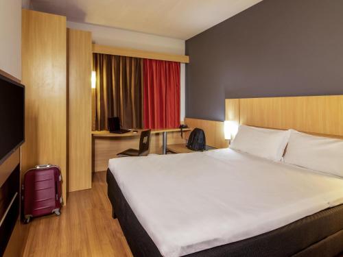 Habitación Doble Estándar del hotel Ibis Petrolina. Foto 5