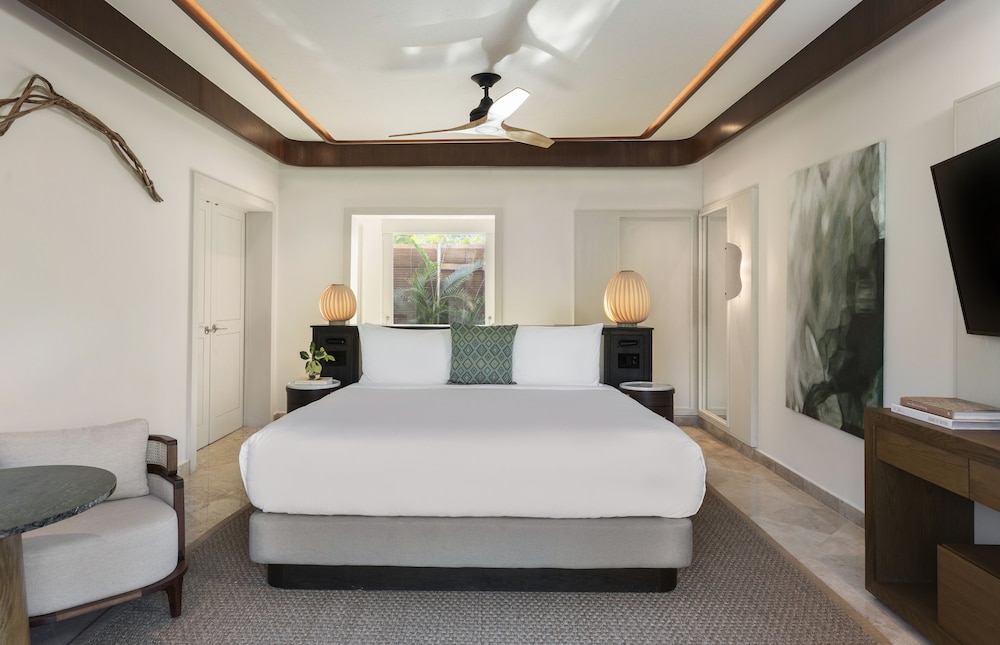 Casita Signature, Suite, 1 cama de matrimonio grande con sofá cama, no fumadores, vistas al canal del hotel Fairmont Mayakoba