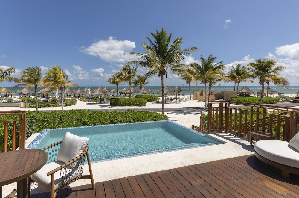 Casita, Suite, 1 cama de matrimonio grande, no fumadores, frente a la playa del hotel Fairmont Mayakoba. Foto 2