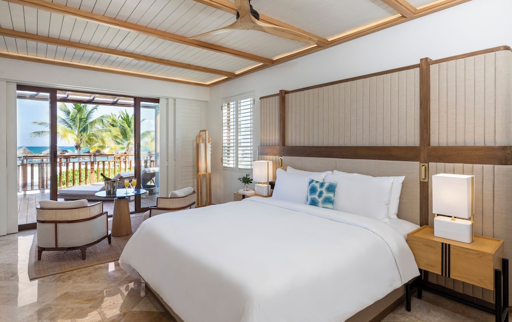Suite Premium, 1 cama de matrimonio grande, no fumadores, frente a la playa del hotel Fairmont Mayakoba