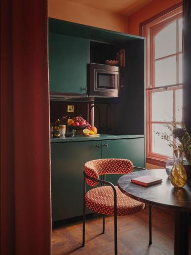 Estudio Locke adaptado para personas con discapacidad del hotel Ember Locke. Foto 3