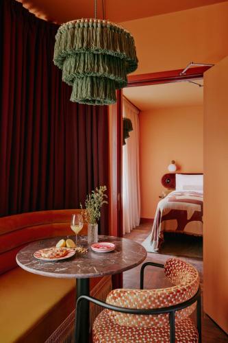 Habitación Familiar del hotel Ember Locke. Foto 4