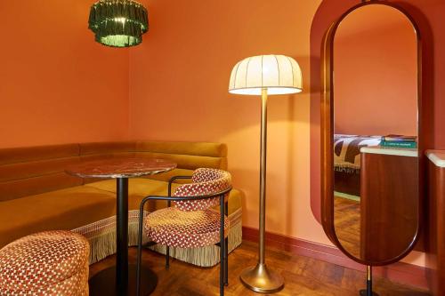 Estudio Locke adaptado para personas con discapacidad del hotel Ember Locke. Foto 1