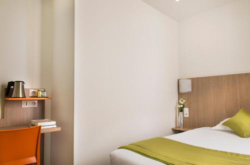 Habitación Individual del hotel Bel Oranger Gare de Lyon. Foto 1