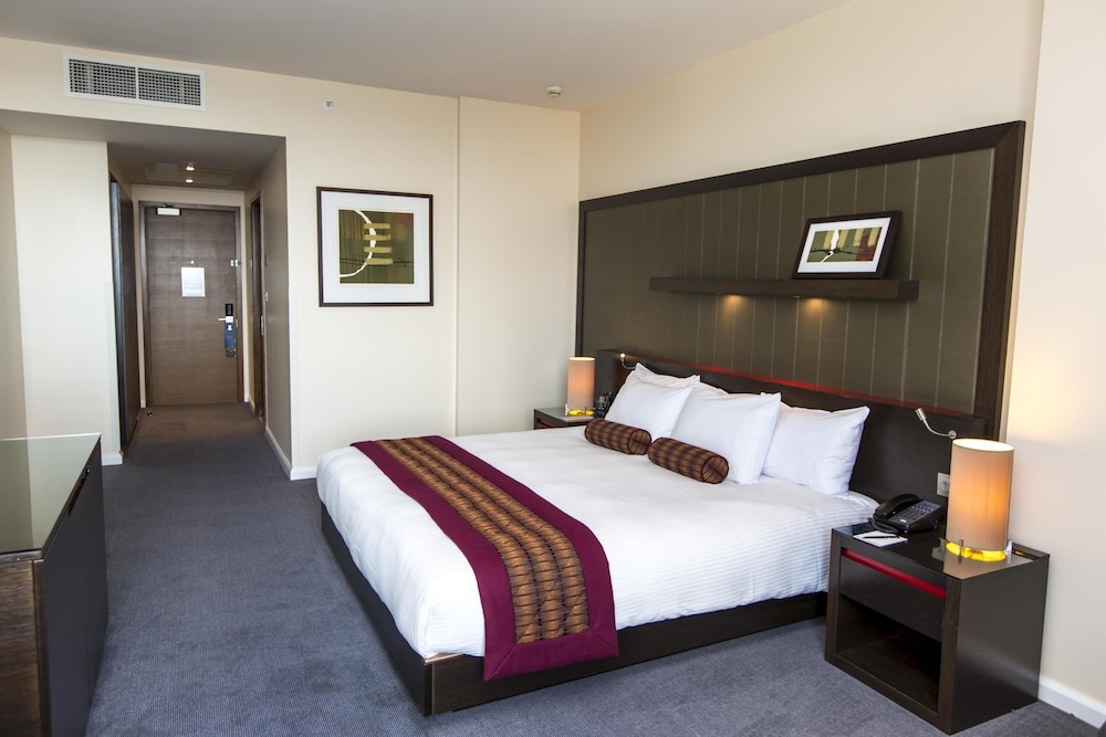 Habitación ejecutiva, 1 cama de matrimonio grande del hotel Hilton London Canary Wharf. Foto 1