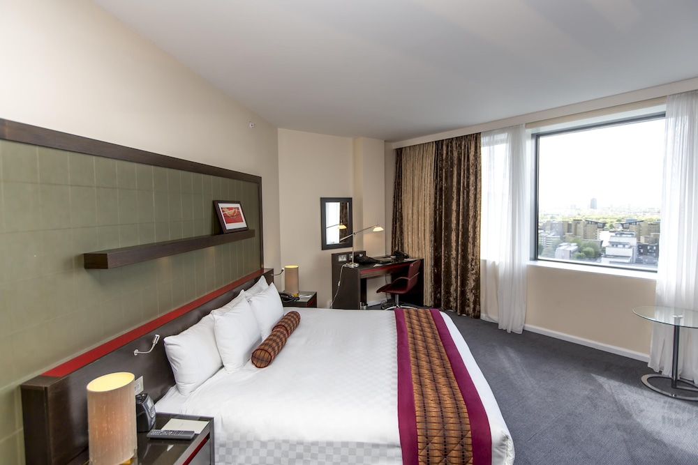Suite junior, 1 cama de matrimonio grande (Lounge Access) del hotel Hilton London Canary Wharf. Foto 2