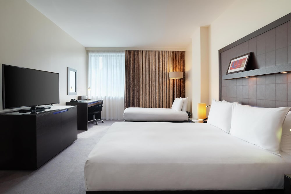 Habitación, 1 cama de matrimonio (with rollaway bed) del hotel Hilton London Canary Wharf. Foto 4