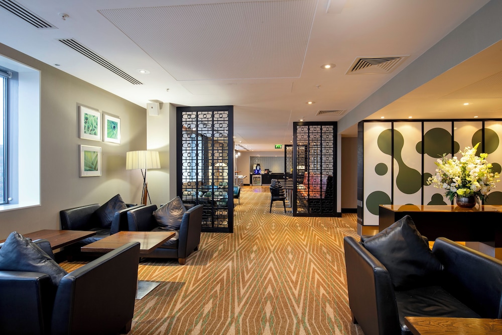 Habitación ejecutiva, 1 cama de matrimonio grande del hotel Hilton London Canary Wharf. Foto 8