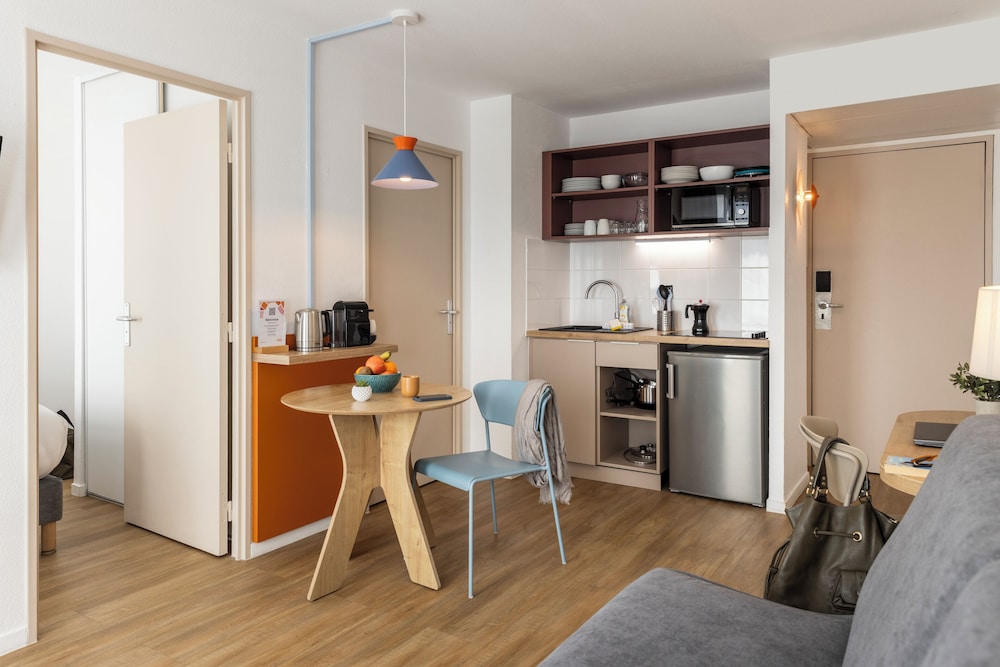 Estudio Estándar del hotel Adagio Access Toulouse Jolimont. Foto 9
