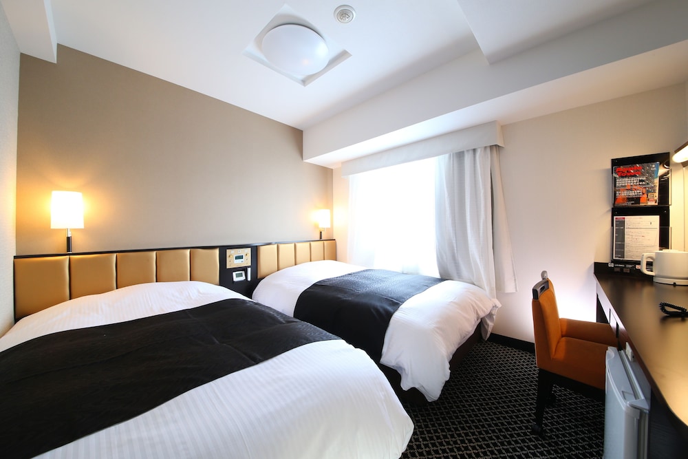 Habitación con 2 camas individuales, no fumadores (Room Only) del hotel Apa Asakusa Tawaramachi Ekimae. Foto 1