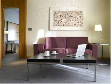 Junior suite del hotel Macià Real De La Alhambra. Foto 2