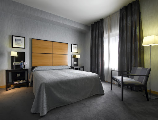 Junior suite del hotel Macià Real De La Alhambra. Foto 4