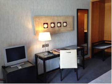 Habitación doble del hotel Macià Real De La Alhambra. Foto 5