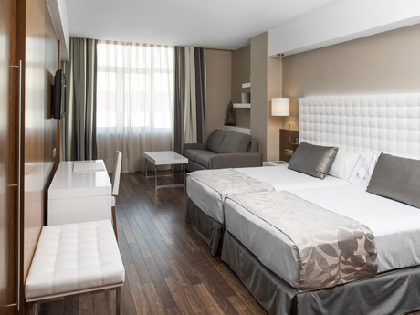 Habitación familiar del hotel Catalonia Ramblas. Foto 2