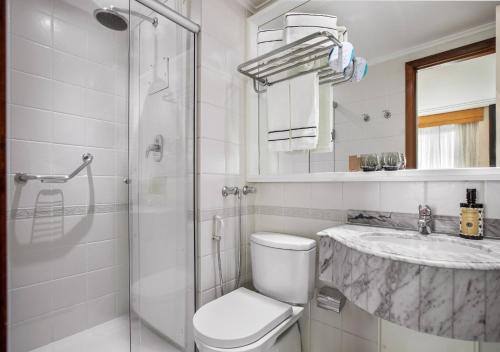 Habitación Deluxe con cama extragrande del hotel Melia Jardim Europa. Foto 4