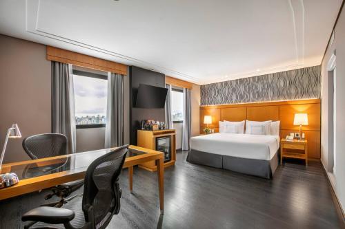 Habitación Premium con cama extragrande del hotel Melia Jardim Europa