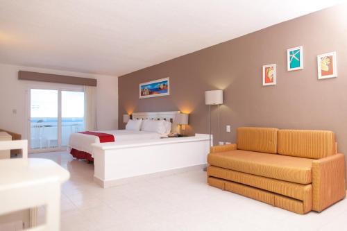 Estudio - No fumadores - 1 cama extragrande del hotel Ocean View Cancun Arenas. Foto 3
