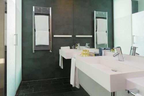 Suite Junior del hotel Eurostars Madrid Congress. Foto 5