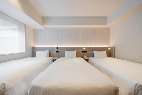 Habitación Triple del hotel Keio Prelia Kyoto Karasuma Gojo. Foto 5