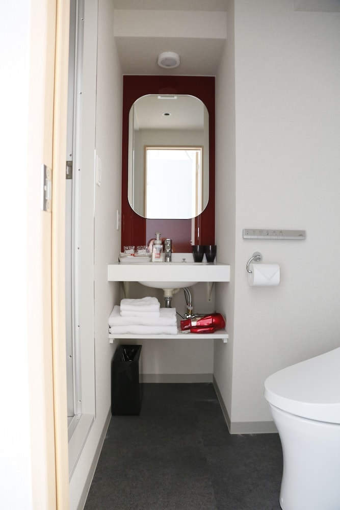 Habitación estándar, 2 camas individuales del hotel Ibis Osaka Umeda. Foto 1