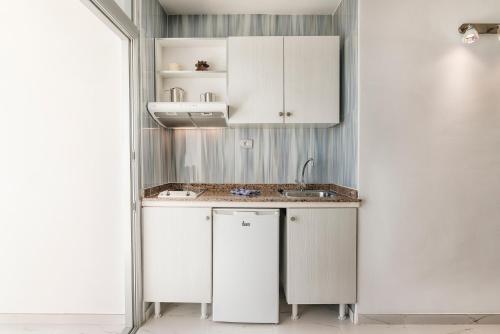 Habitación Individual Superior con vistas al mar del hotel Europalace. Foto 11