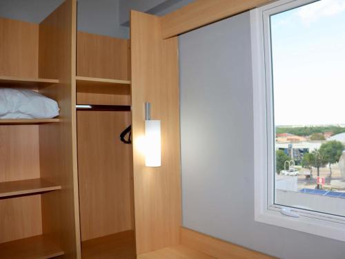 Habitación Standard con 2 camas individuales del hotel Ibis Mossoró. Foto 2