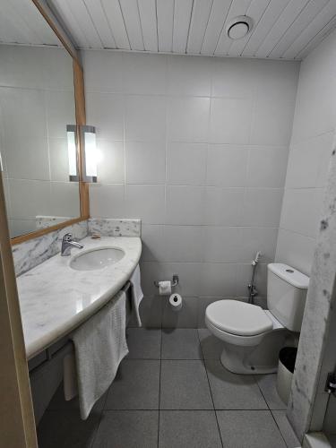 Habitación Standard con 2 camas individuales del hotel Ibis Mossoró. Foto 6
