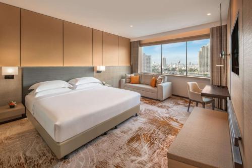 Habitación Familiar del hotel Millennium Hilton Bangkok. Foto 1