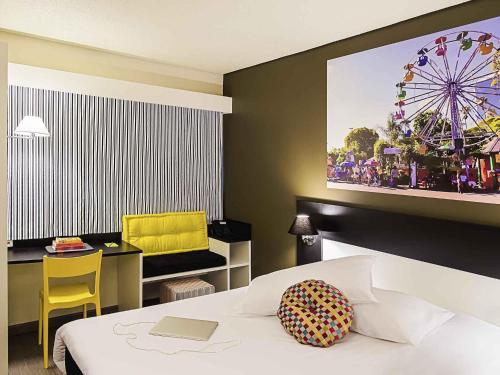 Habitación Standard con 2 camas individuales del hotel Ibis Styles Porto Alegre Centro. Foto 1