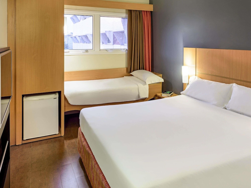 Habitación estándar, varias camas (com cama extra para criança) del hotel Ibis Belem Aeroporto